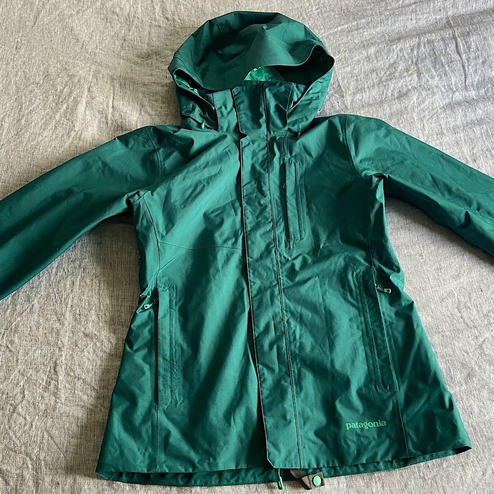 Patagonia Women’s 3-in-1 Snowbelle Jacket